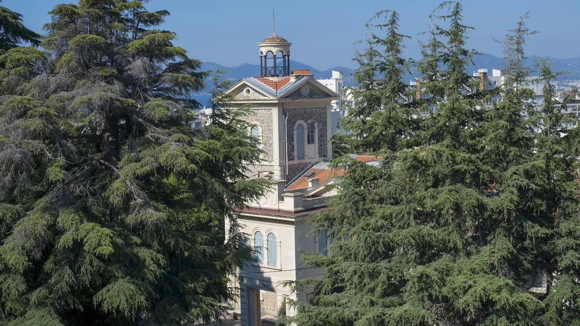 Hotel La Bastide De L'Oliveraie Cannes