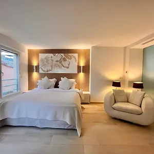 3* Hotel Traverse Des Artistes